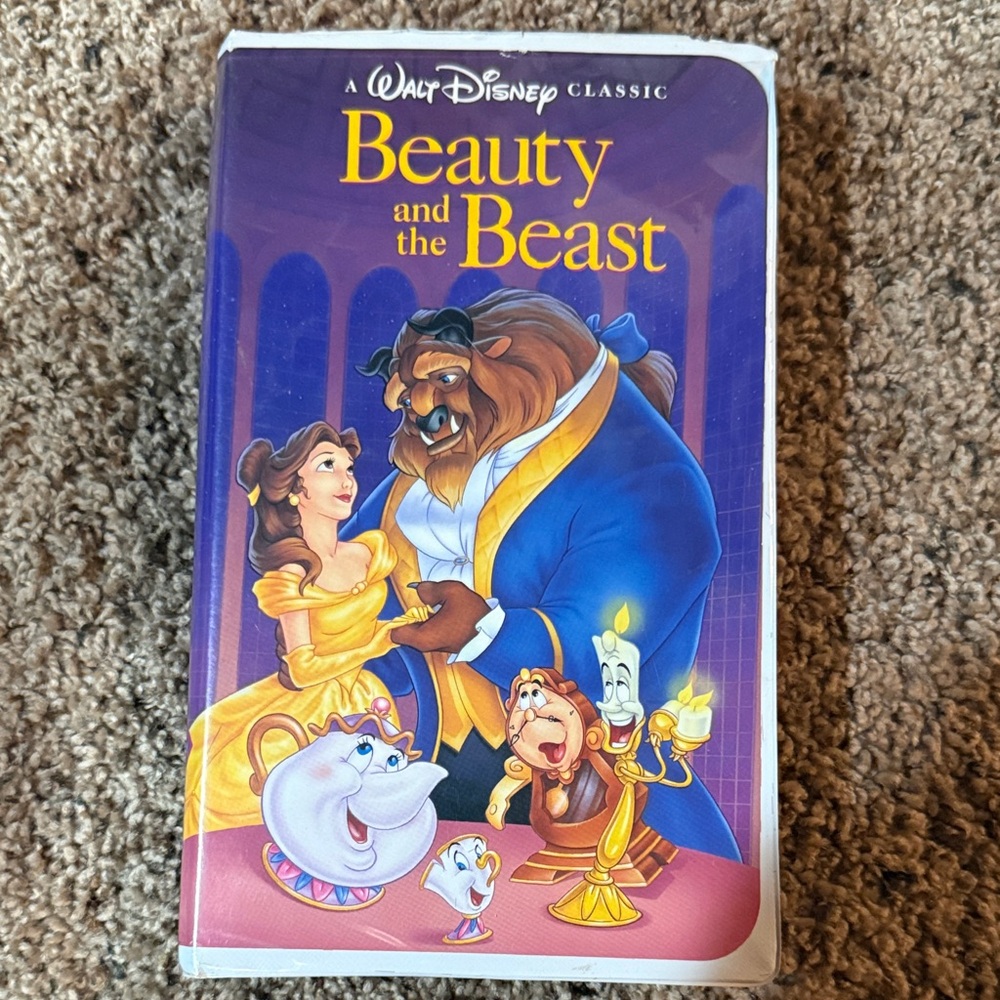 Disney Beauty and the Beast VHS Set - Blue and Red Covers - Picture 2 of 3